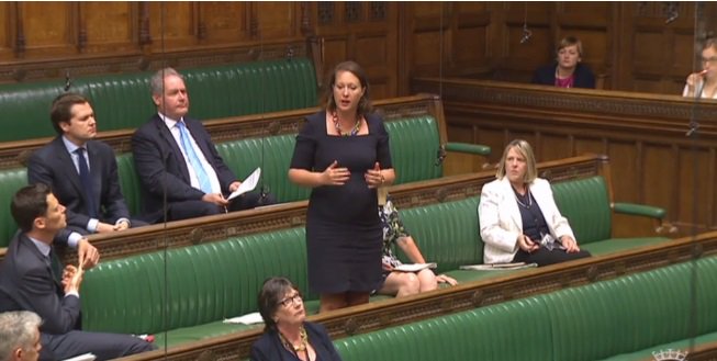 Just raised training accreditation with <a href="/Jeremy_Hunt/">Sir Jeremy Hunt MP</a>. We need to ensure decisions are not to the detriment of hospitals like the #Horton.