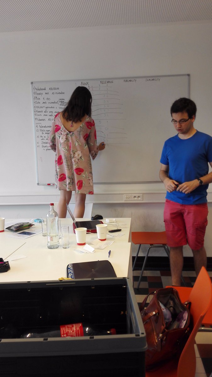quivrbe's tweet photo. Net vakantie, maar Quivr is al bezig met volgend academiejaar! Goed gebruik kunnen maken van wat we leerden in de workshop met @smartens 💪 https://t.co/bQehukMvMH