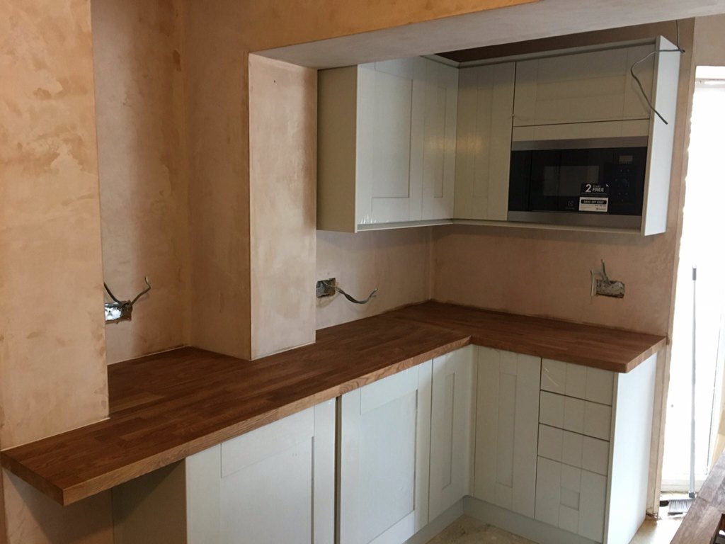 MasterTradesmen's tweet image. A single-storey #extension in Bury St Edmunds, #Suffolk, being carried out by members HBD Ltd #MasterTradesmen