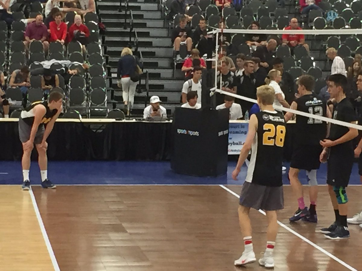 3 RHS boys vball players are playing for USA Jr National GOLD medal today at 2pm livestream usavolleyball.org <a href="/mevbc/">Michigan Elite VBC</a> court 1. #ctvb