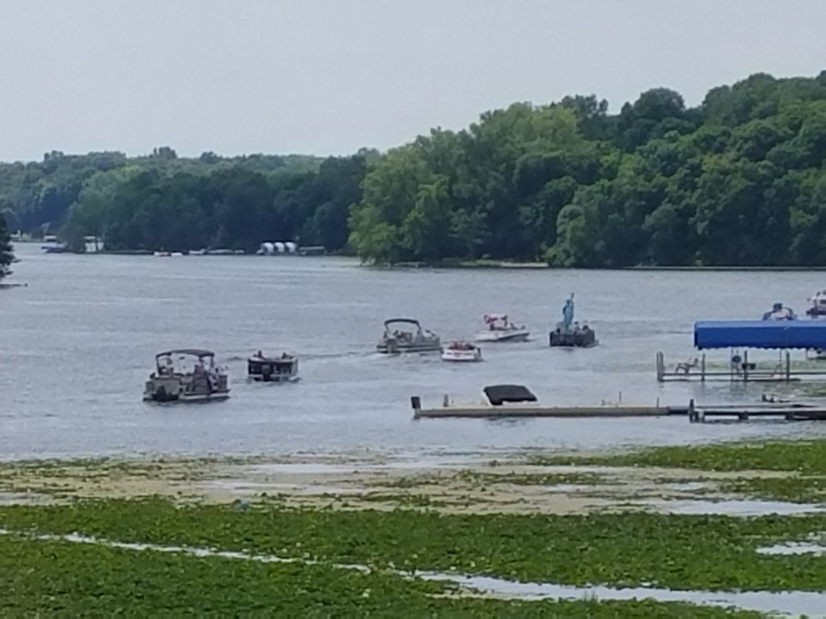 PureEVL's tweet photo. Lotus Lake 4th of July parade https://t.co/hDFJWtJqhu
