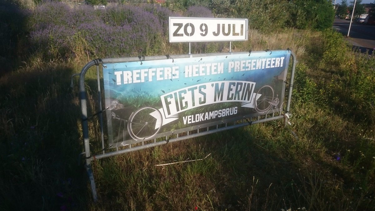 A.s. zondag 9 juli het grote waterspektakel aan de Veldkampsbrug te Heeten! Deelname is geheel gratis. Geef je op! Appje naar: 06-52142135