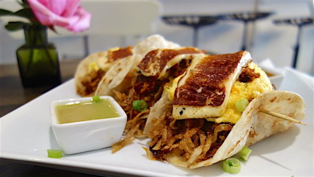 ZagatDenver's tweet photo. More Best Bets for the 4th: @ComradeBrewing, @LuckyPieLodo, @lalomamexican, @OneFoldDenver, @Fermaentra, @stemciders all open! https://t.co/1Xldh0TaG1