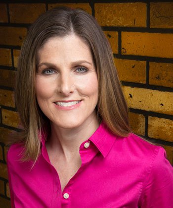 Bill7Award's tweet image. .@ibmlgbt Kimberley Messer: "Helping LGBTQ students achieve their full potential." bill7award.ca/people/kimberl… @TorontoGreg