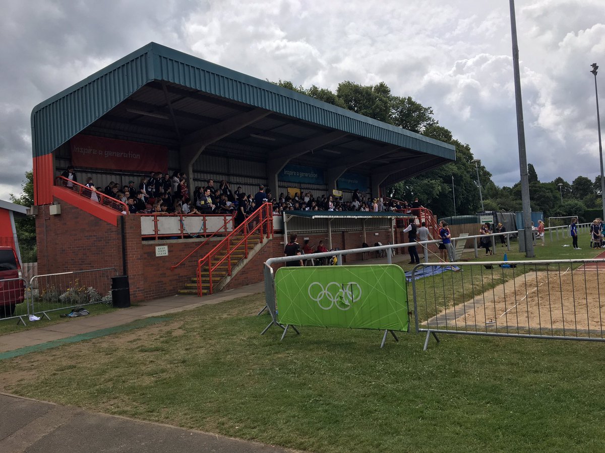 Etone PE Department tweet media