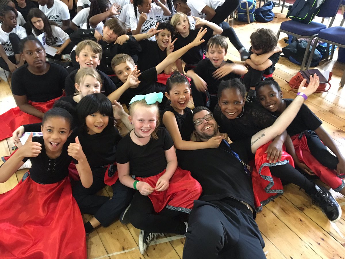 QueensbridgeSch's tweet photo. Hackney Dance Festival 2017 https://t.co/Aeb3Q56mRe