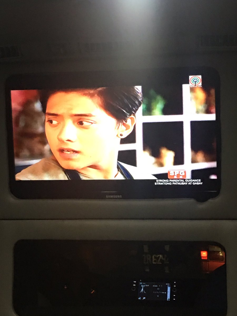 vicegandako's tweet photo. #LaLunaSangrePatunay while on the road. https://t.co/P4bS0oCrhN