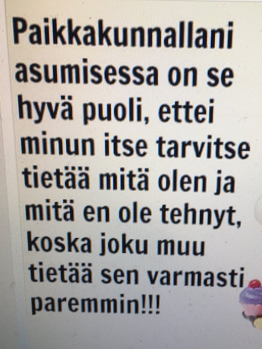 ElsaOiva's tweet photo. Minä hoidan itse lapseni niinkun haluan!?Imetät ja teet ite sössös jos tahdot.  Ihme touhua?! #teeitaeparemminmariaoiva #valeminä https://t.co/JQA26w3t2S