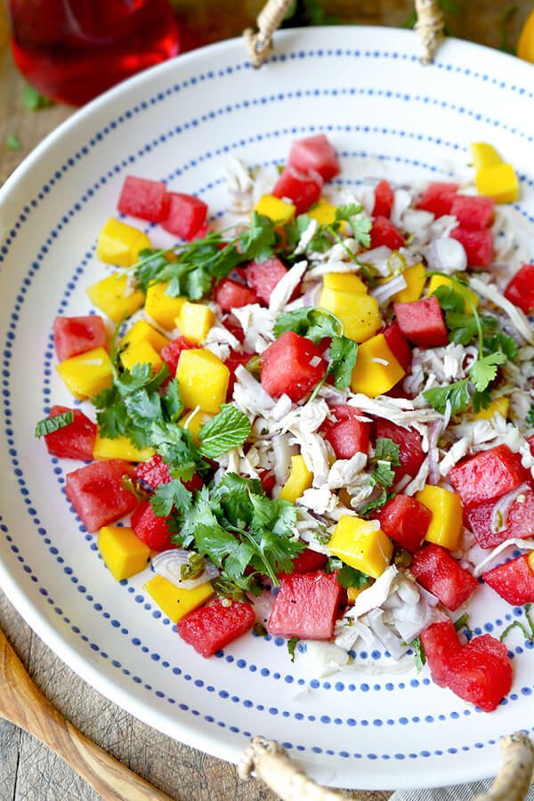 misspickledplum's tweet photo. Not quite red white + blue...
But this Mango + Watermelon #recipe is the perfect #July4th #BBQ side dish!
https://t.co/dfgDHYoqyn https://t.co/YepiCAOgsF