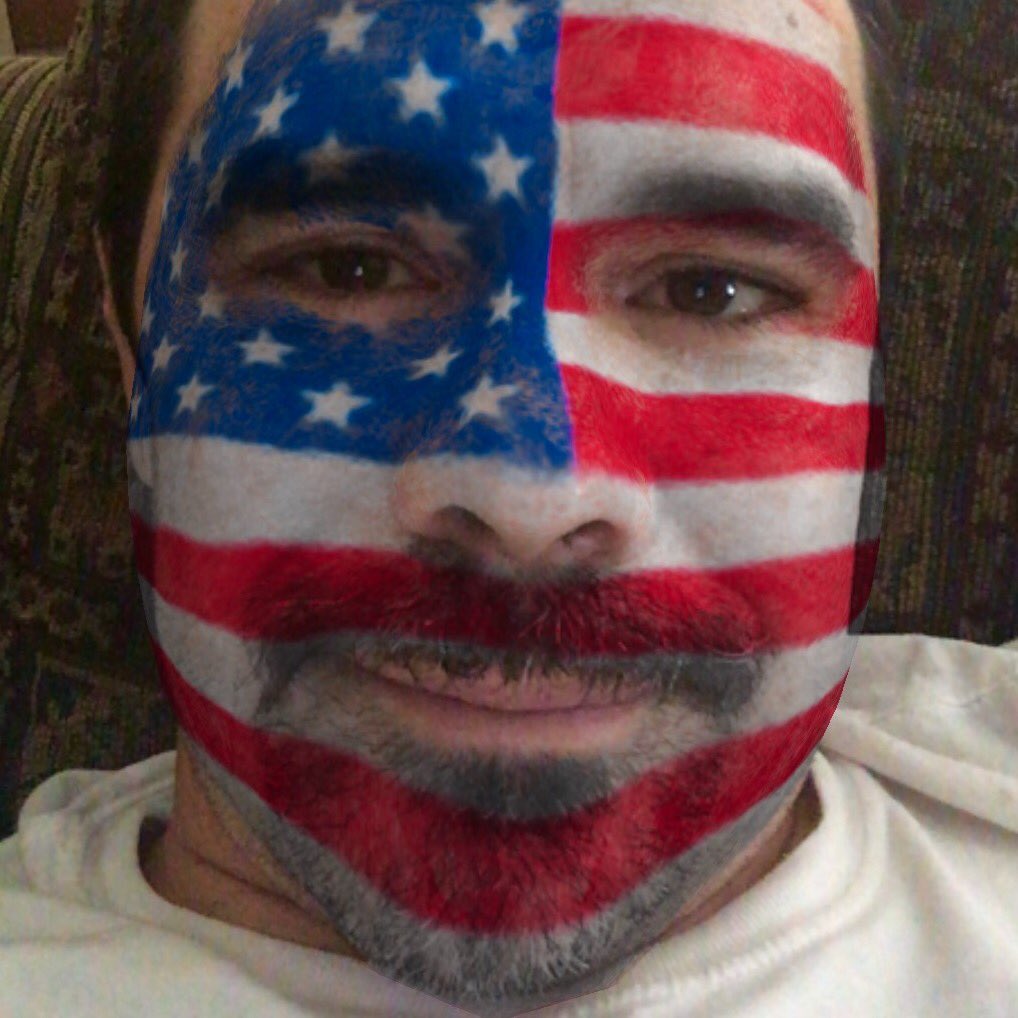 SheaBrowning's tweet image. God Bless America - and my face.
#SharePatrioticPictures
#IndependenceDay
#Independenceday2017
#FourthOfJuly
#FourthofJuly2017
#July4th
