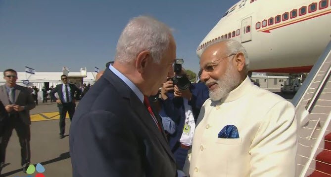 haaretzcom's tweet image. First Photos as India&apos;s Narendra Modi Visits Israel: Live Updates and Analyses
haaretz.com/israel-news/1.…