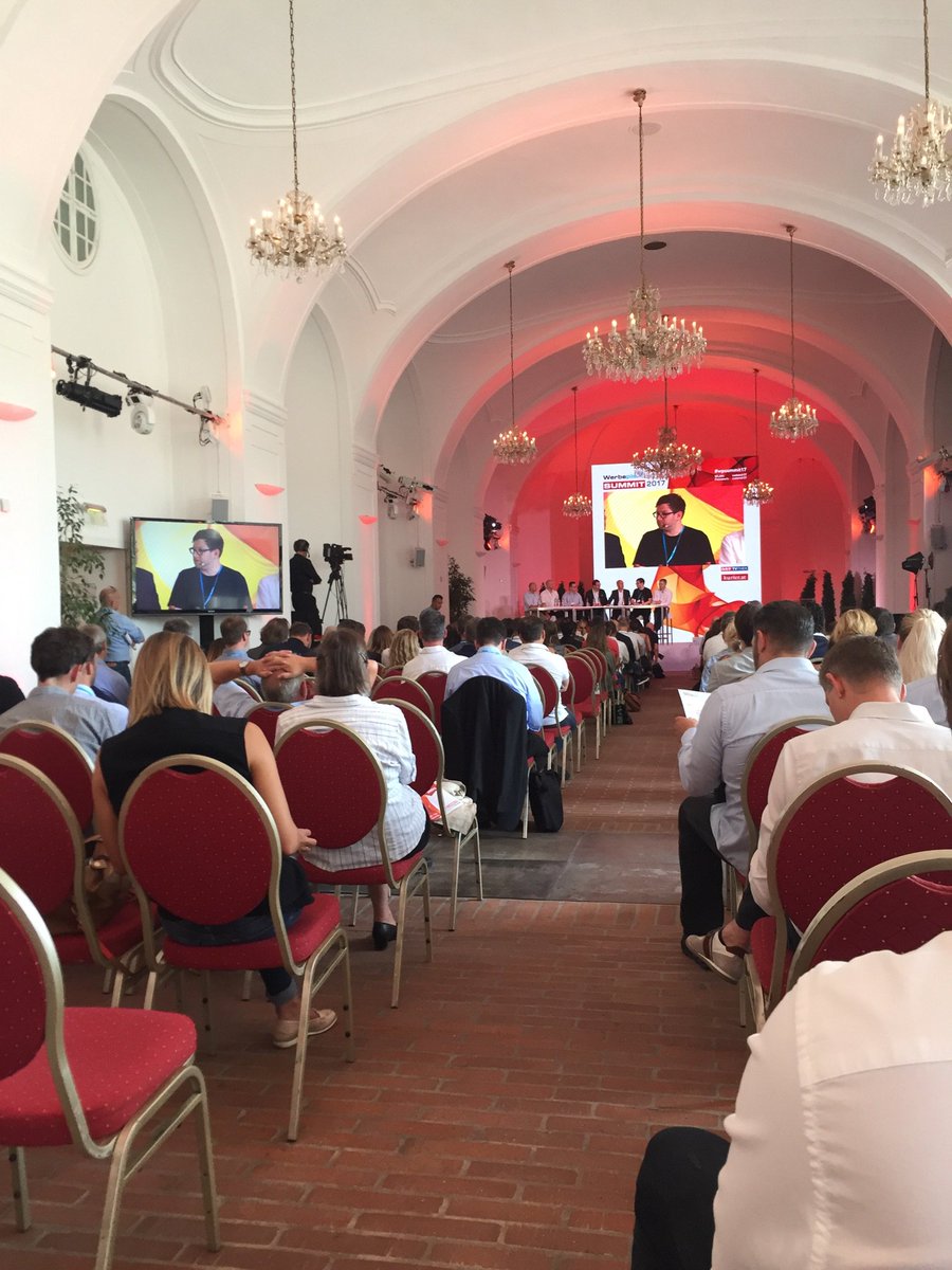 icker007's tweet image. #wpsummit2017