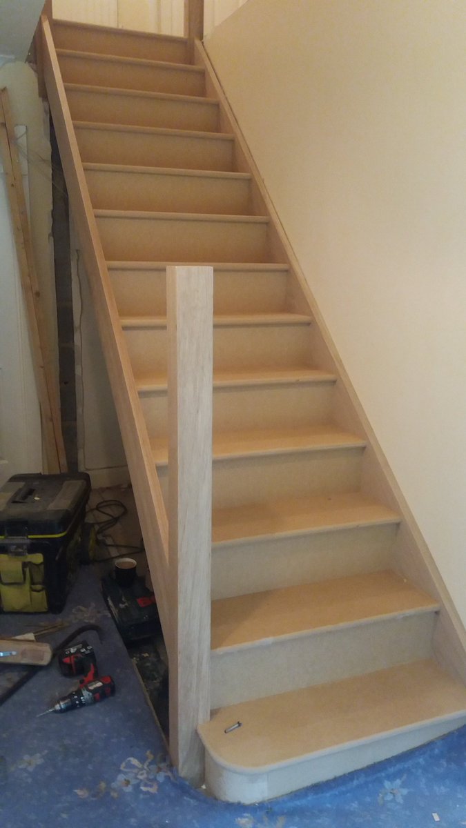 Before and after of a #staircase job today in #Middlesbrough. The #oak will really make a difference to this hallway. <a href="/JoineryHour/">JoineryHour</a>