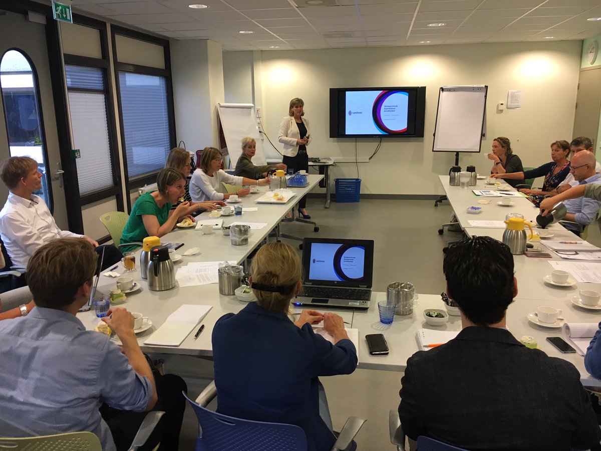 Borstkanker chirurgen &amp; oncologen @santeon ziekenhuizen bespreken uitkomsten en kosten borstkankerzorg: samen leren en verbeteren #VBHC