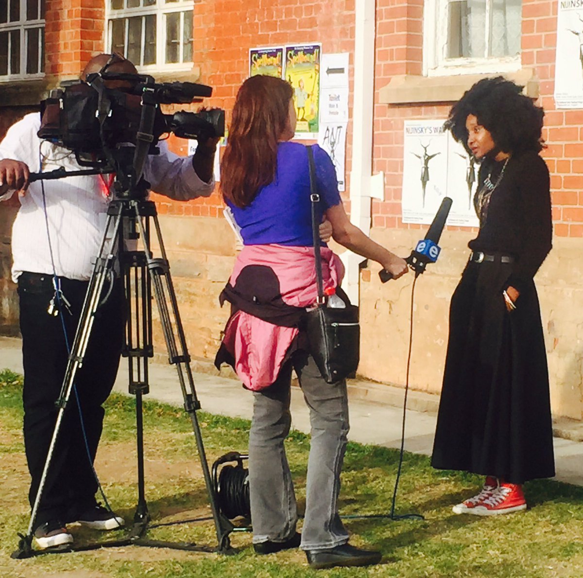 UJArts_Culture's tweet photo. @eNCA came to watch &amp; cover #OvationAwards17 winners Dear Mr Government... right here @artsfestival #NAF17 https://t.co/ocoyNOVjnD