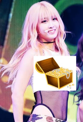 somimlf's tweet photo. momo you have a beautiful chest! https://t.co/0SbfH0NPsW