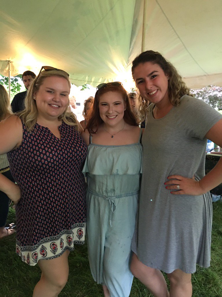 LJVitaleBender's tweet photo. Wolfpack reunite! @lacook130 @ashleysor @DaniAngeletti https://t.co/IC3iQSTKG9
