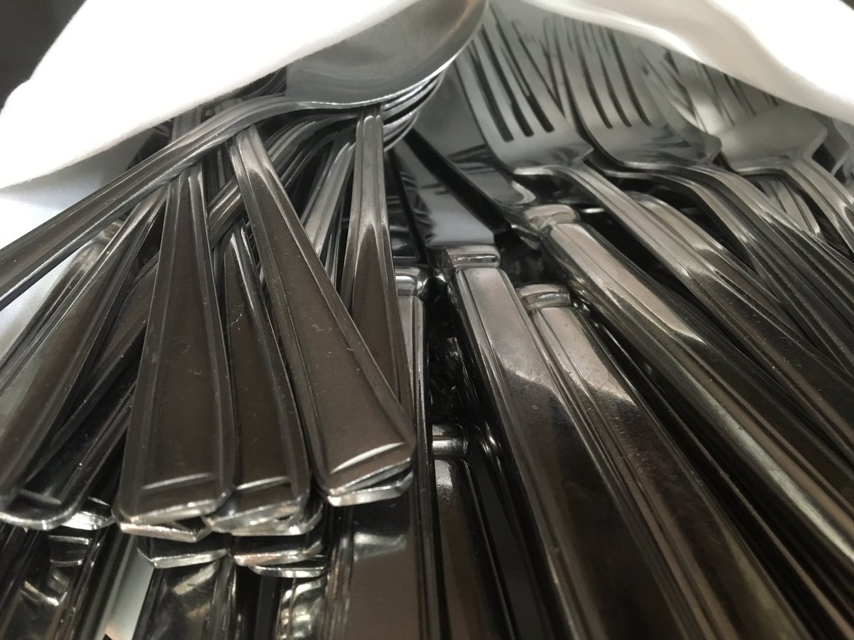 Here we go! 👊
And the <a href="/BalbirnieChef/">BalbirnieKitchens</a> is smiles as always! 
Exec Chef Callum Dow in #BrasserieDeluxe @ The Orangery kirchens 😎