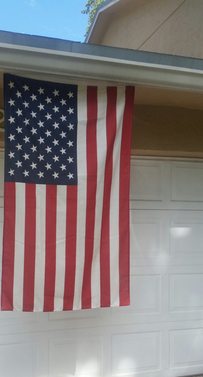 EmiForLove's tweet image. Hi friends!! I hope everyone has a safe and happy 4th of July! Happy birthday America!!!!!!!