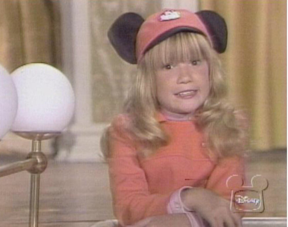  HAPPY BIRTHDAY MINDY!   