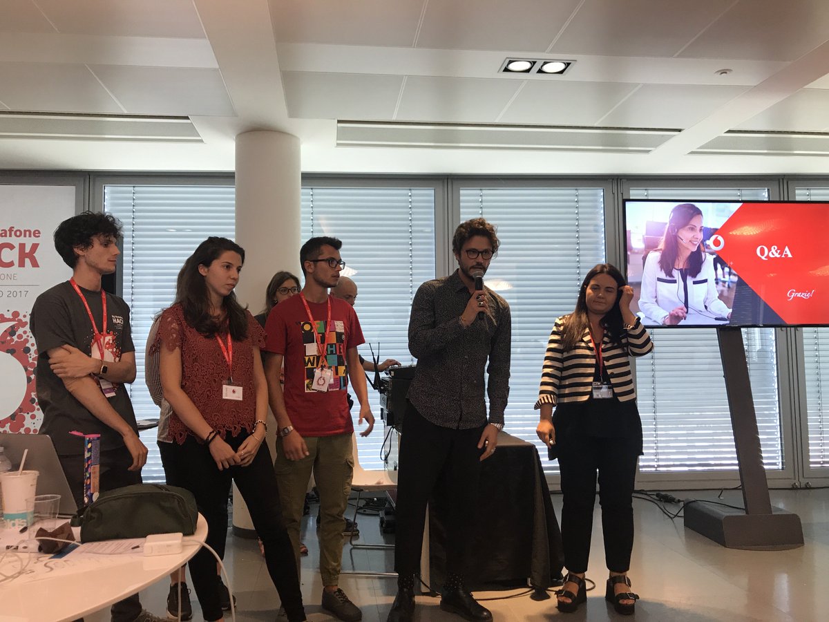 VodafoneIT's tweet photo. Le presentazioni dei progetti si sono concluse. Ora tocca alla giuria! #MyVodafoneHack https://t.co/nahtCQuiNr