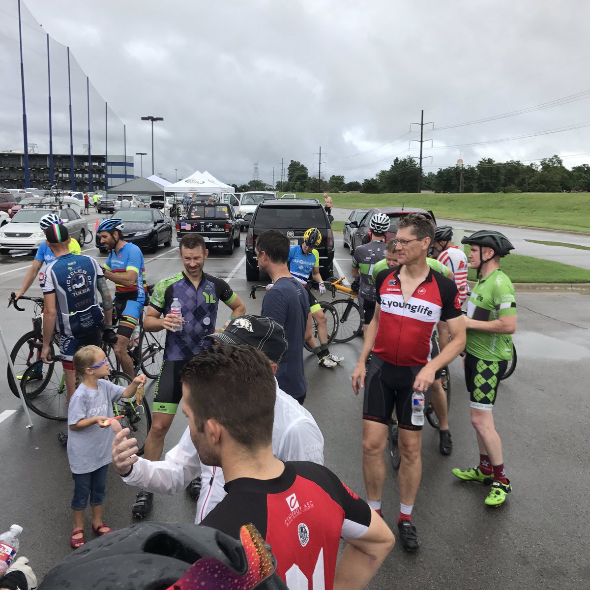 TeamYLTulsa's tweet photo. #44onthe4th and Tulsa cycling community = awesome! https://t.co/D6xKjyZN8X