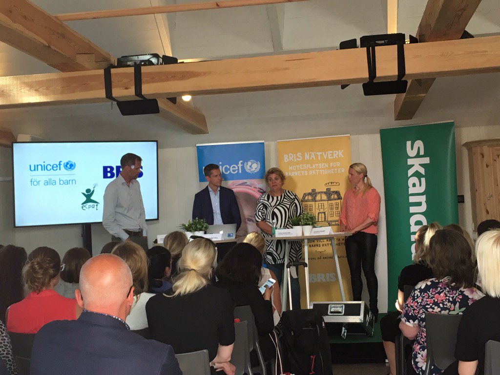 LaureAbado's tweet photo. Var inte tysta! Stoppa sexuella övergrepp! Alla har ansvar! #ecpatchallenge @BRISpress #klagorätt https://t.co/OosIfrDaq0