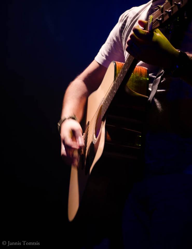 TheJadeVine's tweet photo. "From our unplugged acoustic shows'
#instamusic #instapic #acousticmusic #guitar #photoftheday #photography #instacool #instagood #unplugged https://t.co/gqeCuOiCbr