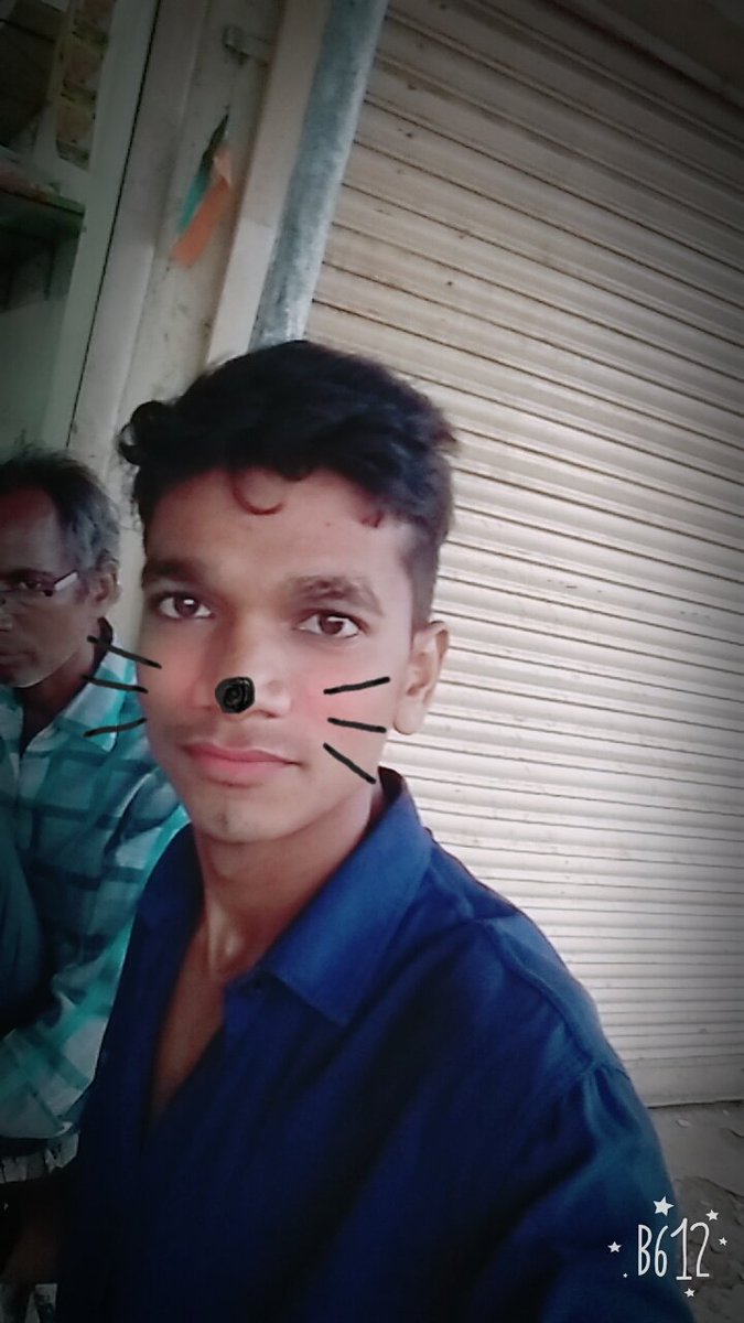 amarkumarjangh1's tweet photo. #Entertaining #selfie #withFriends #awsmMoment ππππππ
π
https://t.co/YxNtT4gaX9