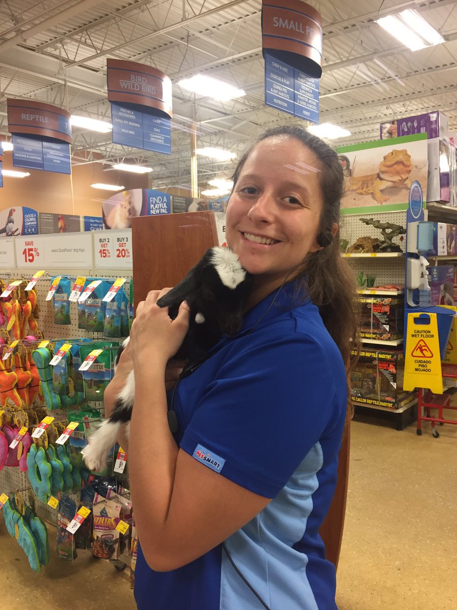 A kid kissed me at work ❤️🐐 #kid #babygoat #petsmart #PETM2283 <a href="/Sparrow143/">Heather Jordan</a>