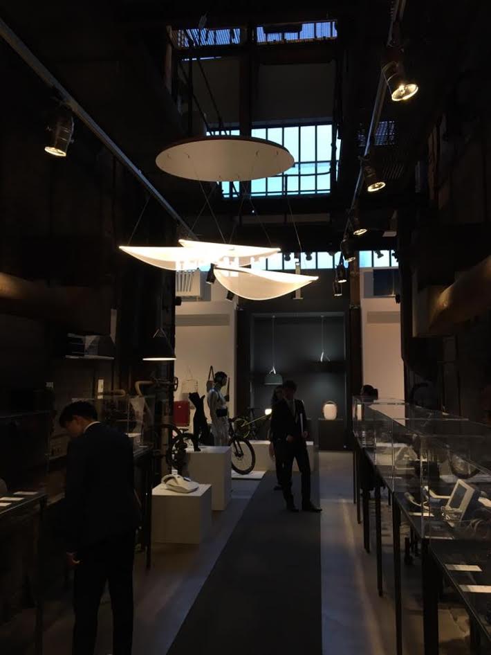 LineaLightGroup's tweet photo. Thanks @reddot for the wonderful evening. So proud that our Diphy and Oxygen won π https://t.co/9YLWloILni