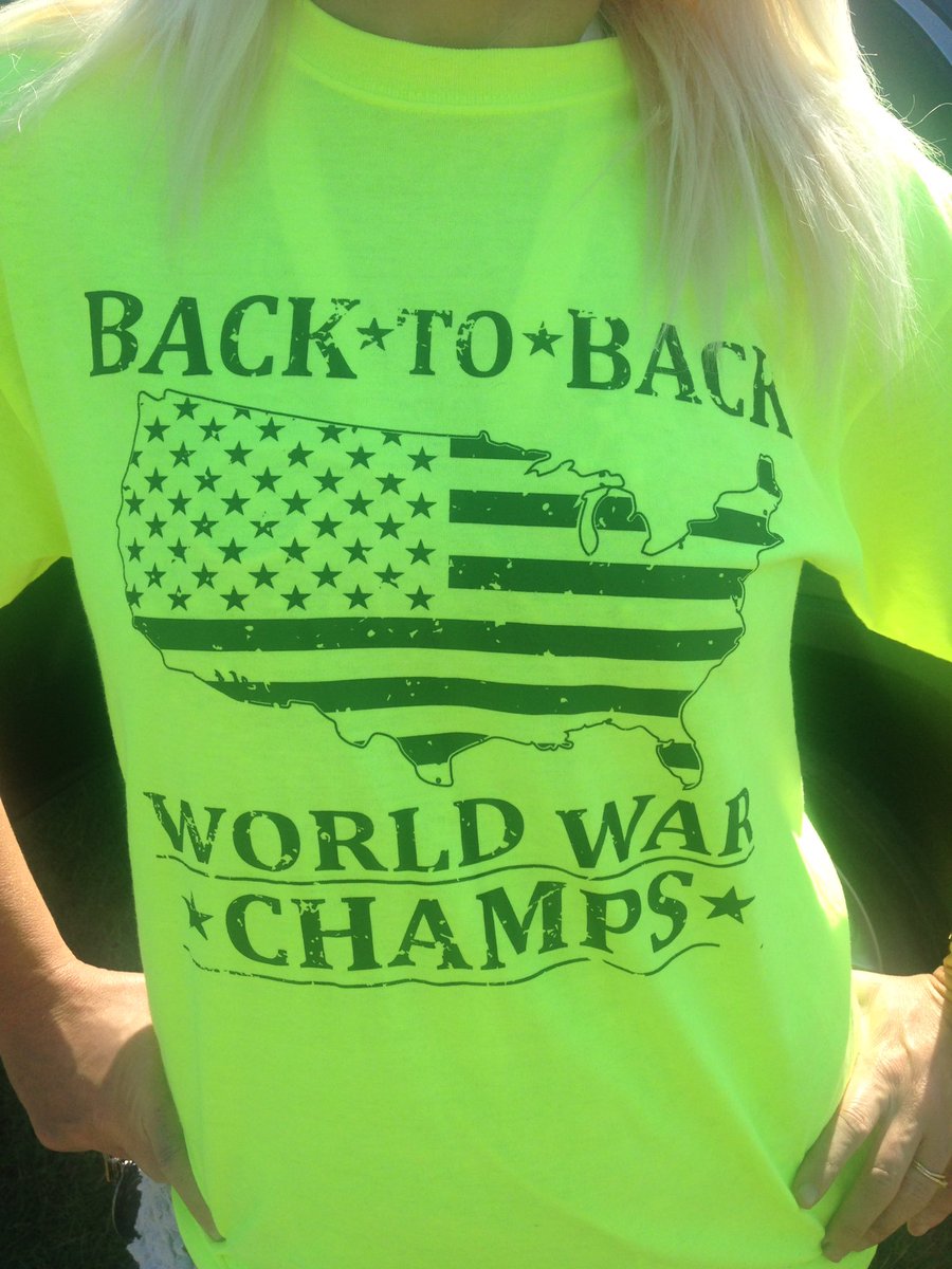 2deepE's tweet image. BACK 2 BACK AMERICA !!! #trump #4thOfJuly2017 #