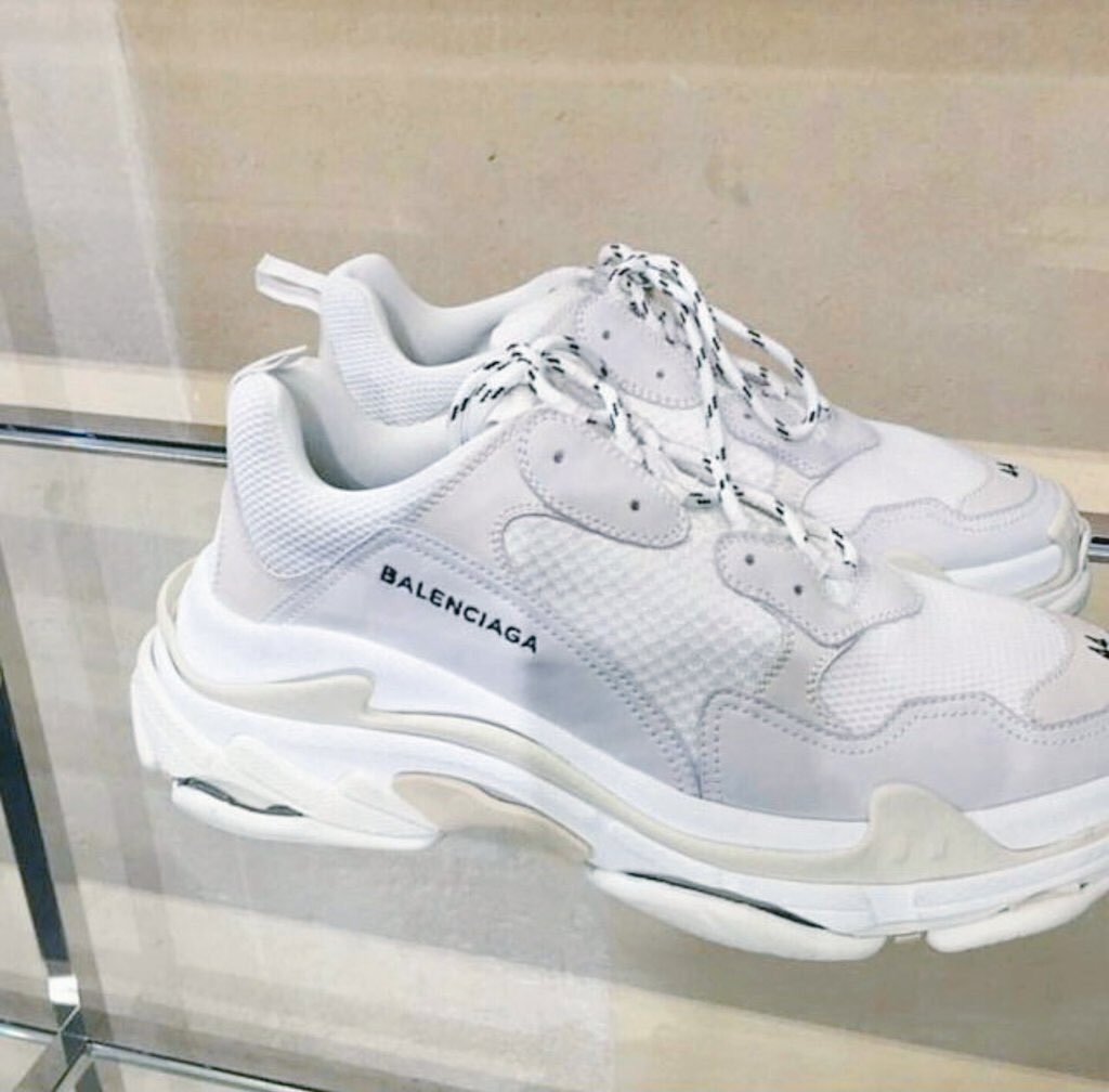 ForwardF10's tweet image. BALENCIAGA SS17