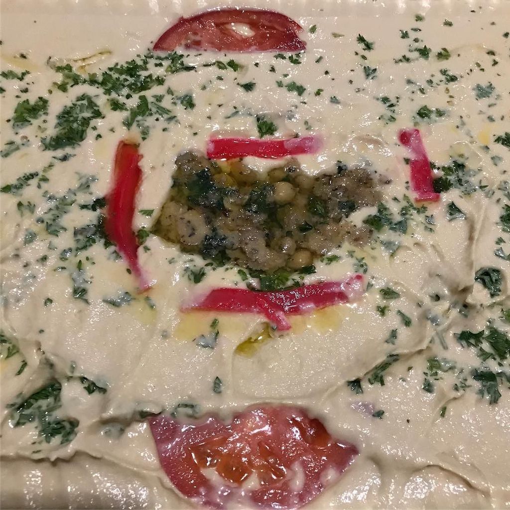 falafilldet's tweet photo. Happy 4th America. Be safe and enjoy! See you Tomorrow. 
ORDER ONLINE DETROIT SHOP! 
Pick-up🏃🏽 Delivery🚗
CALL SHOP… https://t.co/nSG68fgHTL https://t.co/uQwuzMl8Zv