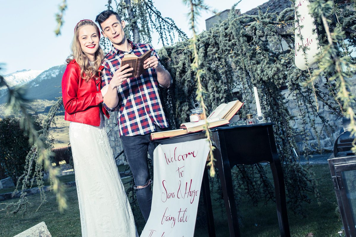 "Gracias por formar parte de nuestro cuento de hadas. ¡Busca tu capítulo! Ideas para seating plan <a href="/estudioenlaza/">estudioenlaza.com</a> , <a href="/LPPrometida/">LPP</a>, Dream Adapt