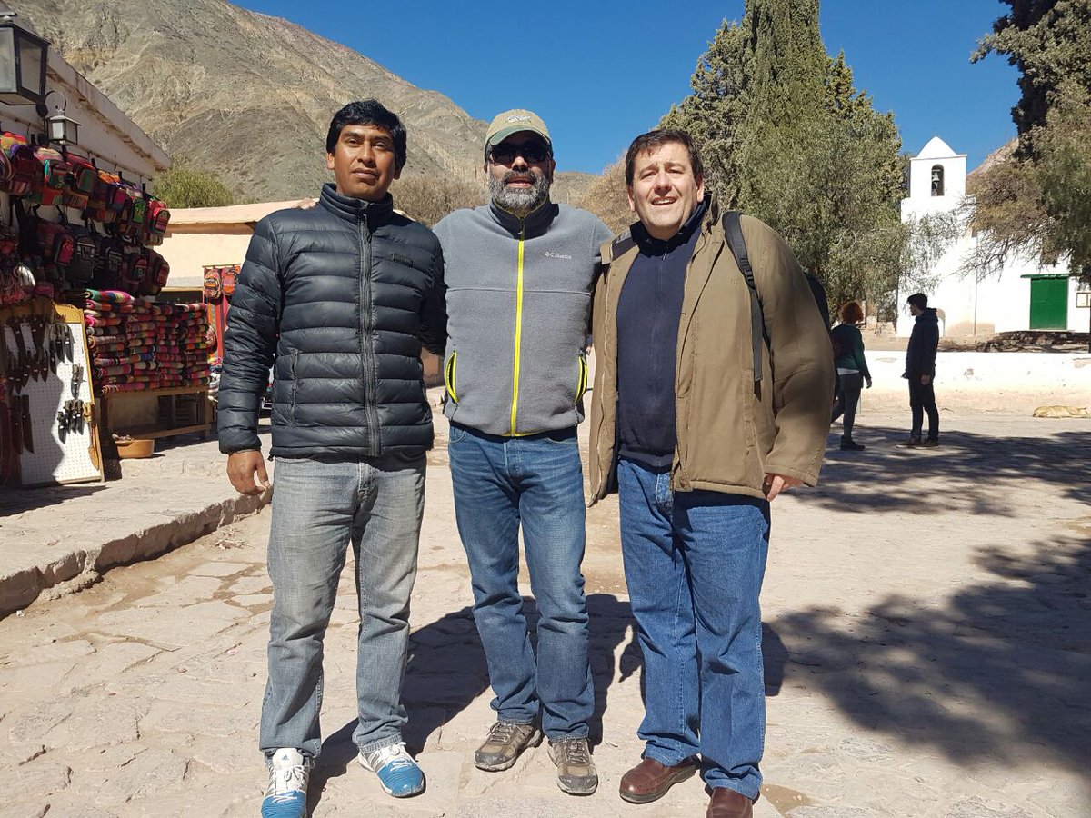EvaCruz3's tweet photo. Jóvenes y apuestos...😊😊 https://t.co/TMBr1AL0lK