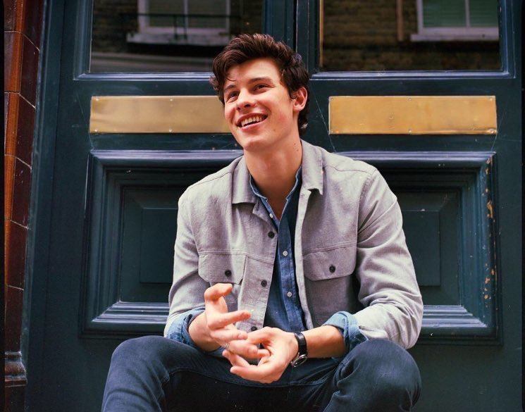 ShawnMendesBRA's tweet image. Novas fotos do Shawn enquanto estava em Londres ❤