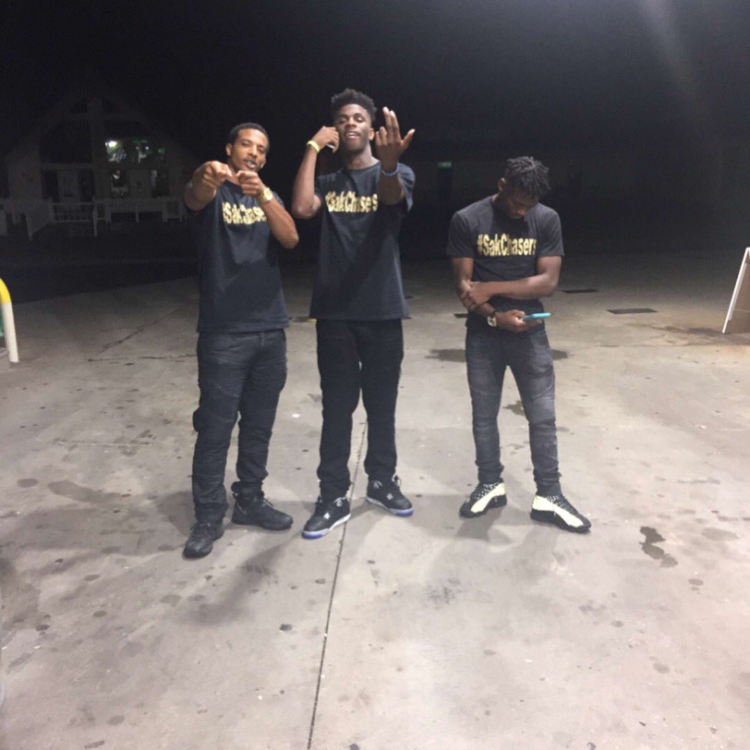 DaRealJu_IV's tweet photo. Only thing I'm chasin is a Sakπ° #sakchasers https://t.co/mL8DlqoJ0K