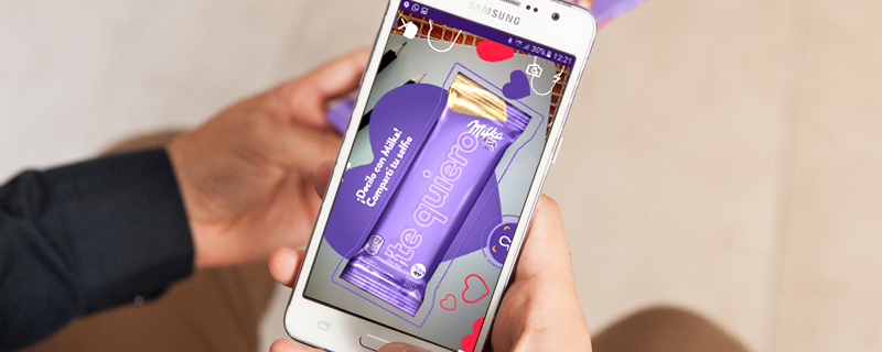 milka_argentina's tweet photo. ¿A veces no sabés cómo decirlo? Con Milka App podés sorprenderlo/a. Enterate cómo hoy en #Showmatch #DeciloConMilka https://t.co/QkkJZNXExZ https://t.co/UHbo3QGi8d
