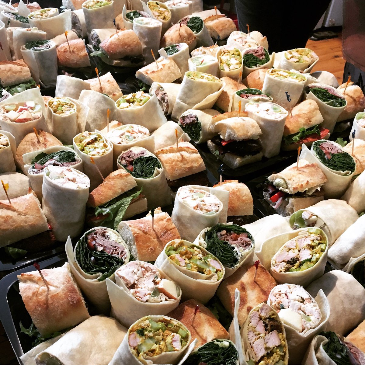 When you need to feed an army, count on EVO to make delicious platters everyone will love. 

519.740.9900