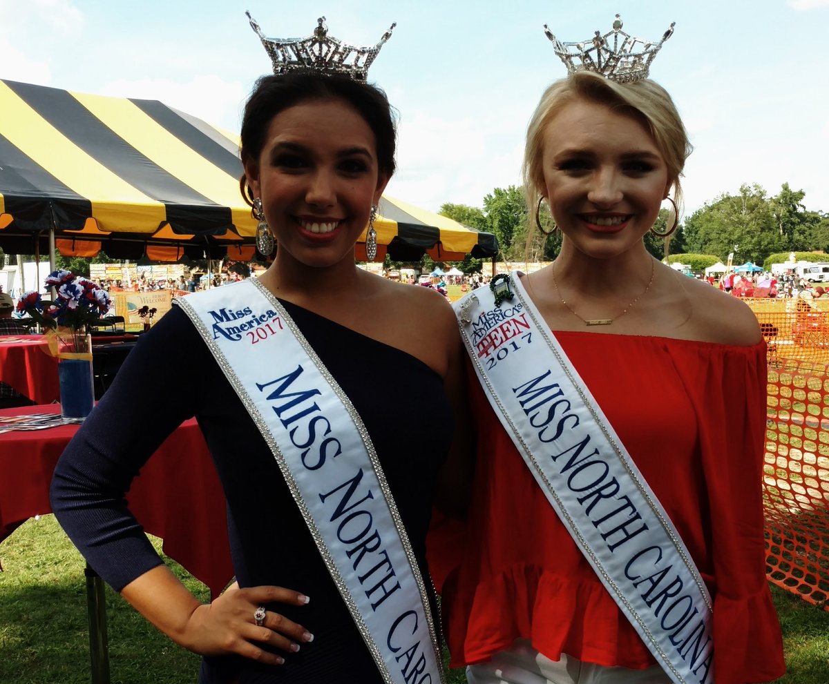 Victoria Huggins,Miss North Carolina, &amp; Marissa Garrison, Miss NC Teen, wish everyone a Happy Fourth of July from #FortBragg.