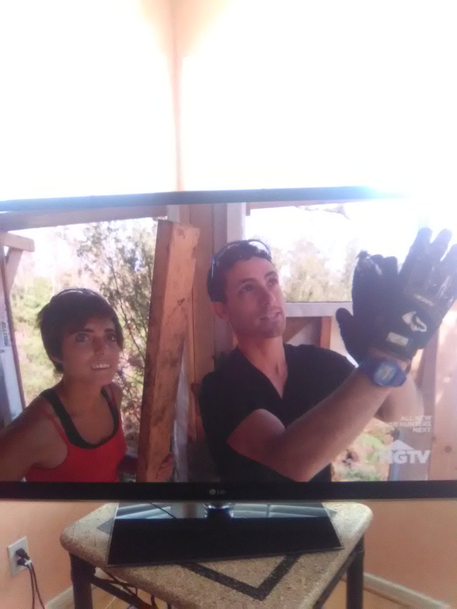 joeyroth92's tweet photo. #Tinyparadise on @hgtv was a blast https://t.co/OOz8YRwZTy