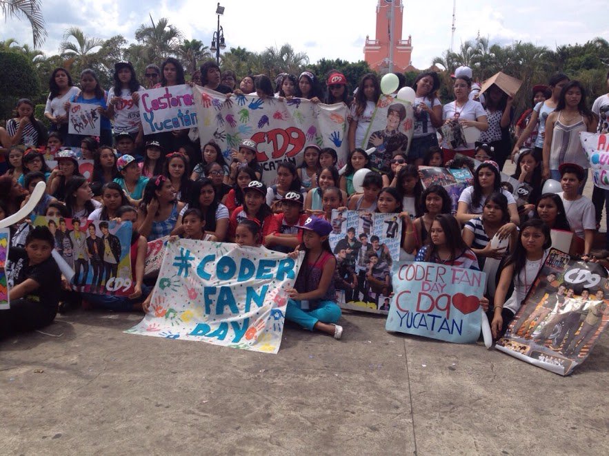 joelandjeon's tweet photo. Épica reunión del #CoderFanDay en Mérida
Gracias a ustedes @CD9 y a @CD9_Yucatan #AlonsoVillalpandoTrendy #Coders #CD9 #KCAMexico https://t.co/VaxrCY899o