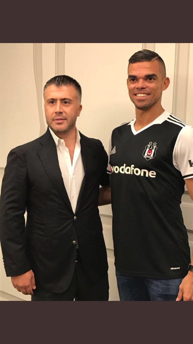 Pepe'nin giydiği formadaki yıldız sayısı, "olması gerektiği" gibi...