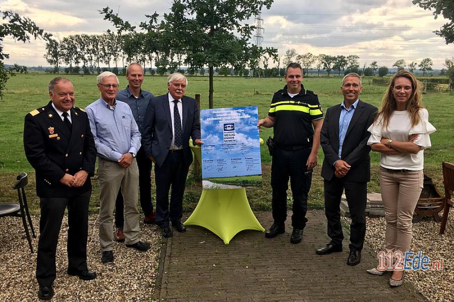 Samen aan de slag met Keurmerk Veilig Ondernemen Buitengebied 112.press/PSB3gw #112Nieuws https://t.co/LTRQre1V4z