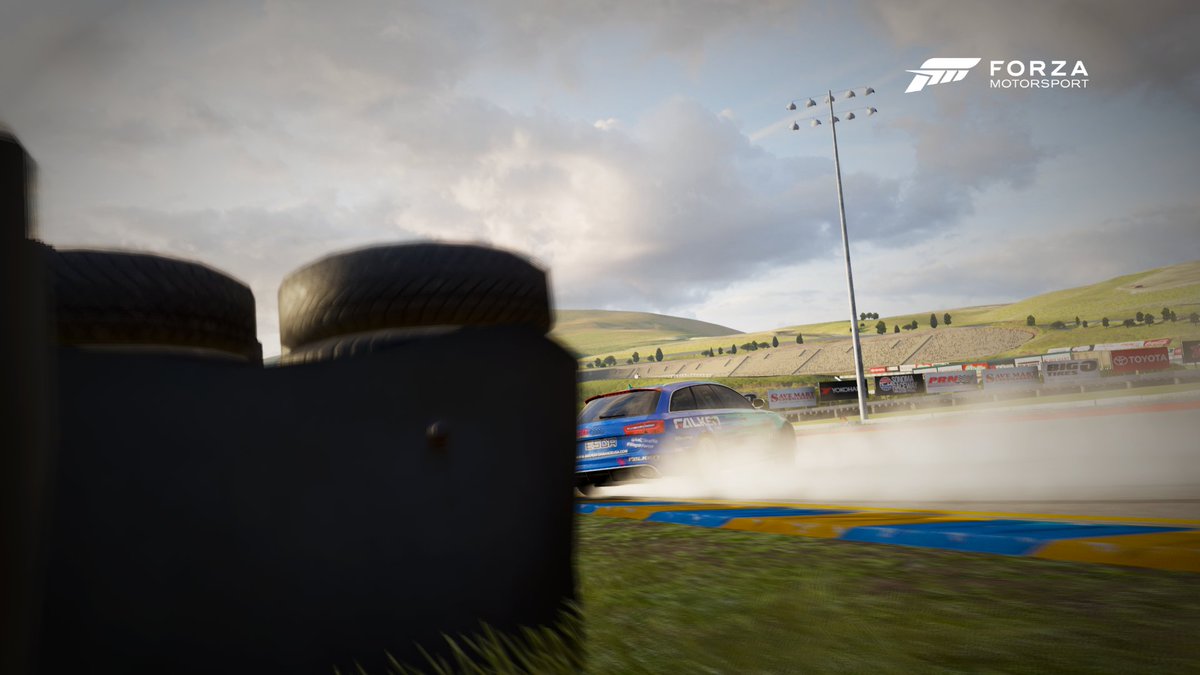 KnC_Giraffe's tweet photo. Loving this thing more and more #ESDA #WagonForce @ESportsDrift https://t.co/XaPXVTPuLi