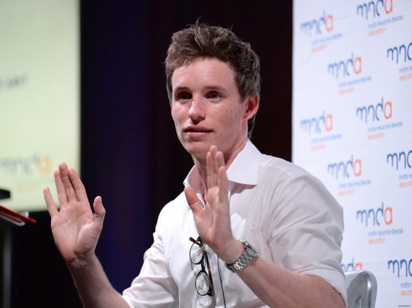 Love these new pics as @MNDAssoc patron #EddieRedmayne turns @TheLondonEye blue & orange on #MNDAwarenessDay 6/21 (e-redmayne.net)