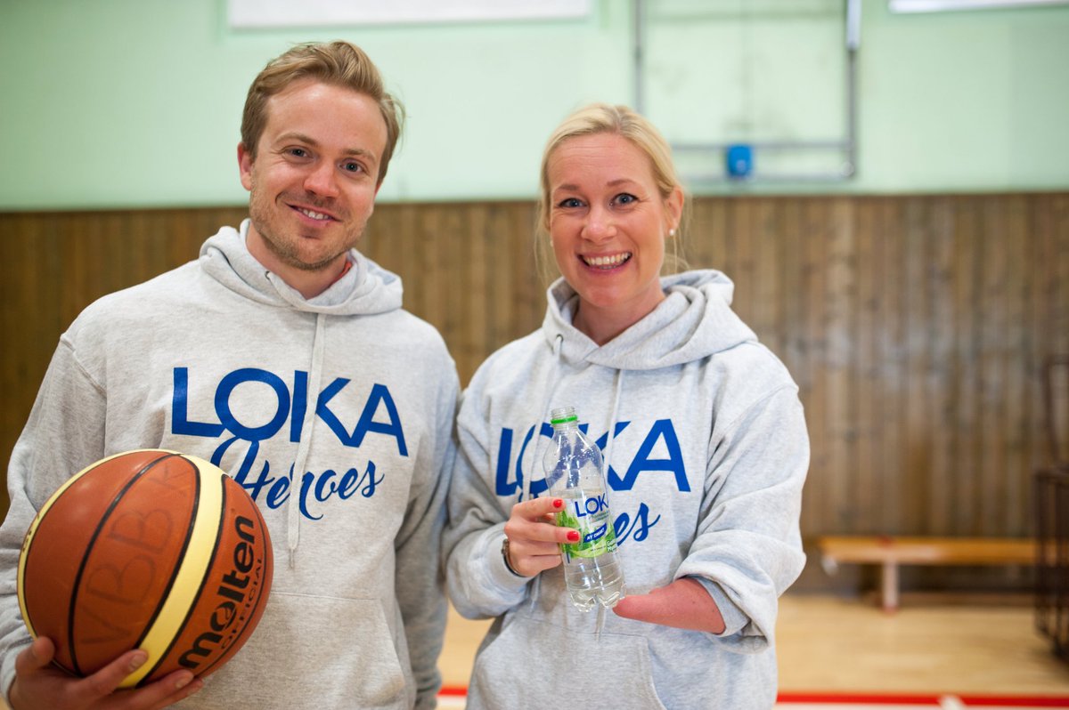 Basketevent i #almedalen för #WorldWideLadies m #LokaHeros - underbart engagemang <a href="/Spendrups/">Magnus</a> <a href="/martenlyth/">Mårten Lyth</a> #teliaalmedalen <a href="/TeliaSverige/">Telia Sverige</a>