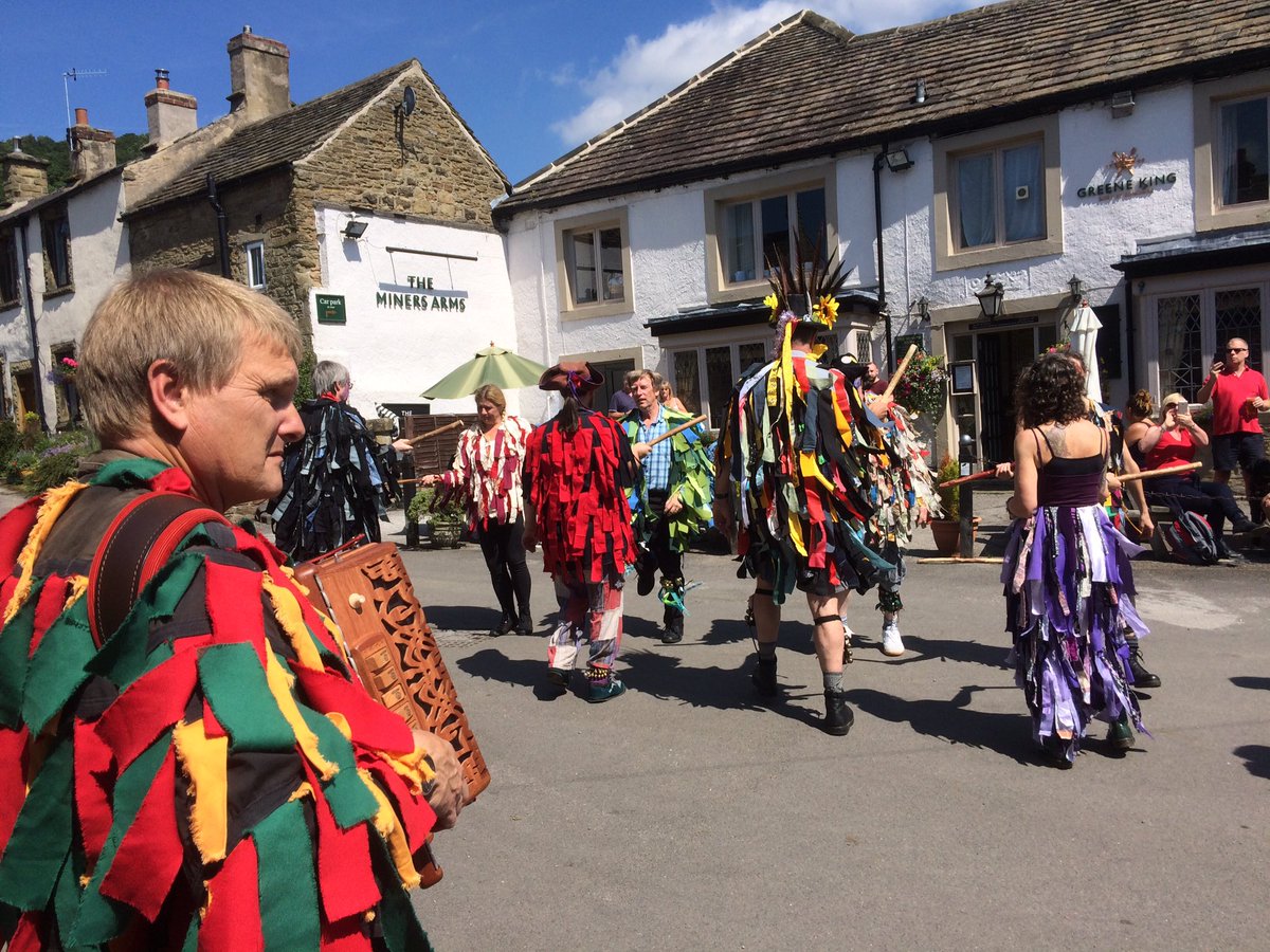 A great weekend of dance at Eyam &amp; Foolow. Fab weather fab dancing. border Morris is such fun. #morrisdancing