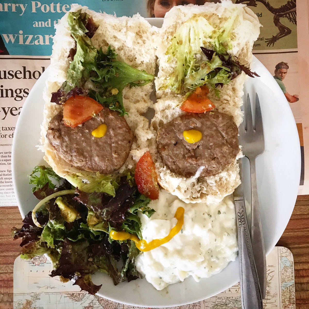 Albiestar's tweet photo. Spinoff from the award winning #breakfastface... #dinnerface. Burgers for the #fourthofjuly #lovelyamericanwife https://t.co/2cUyi3VcRA